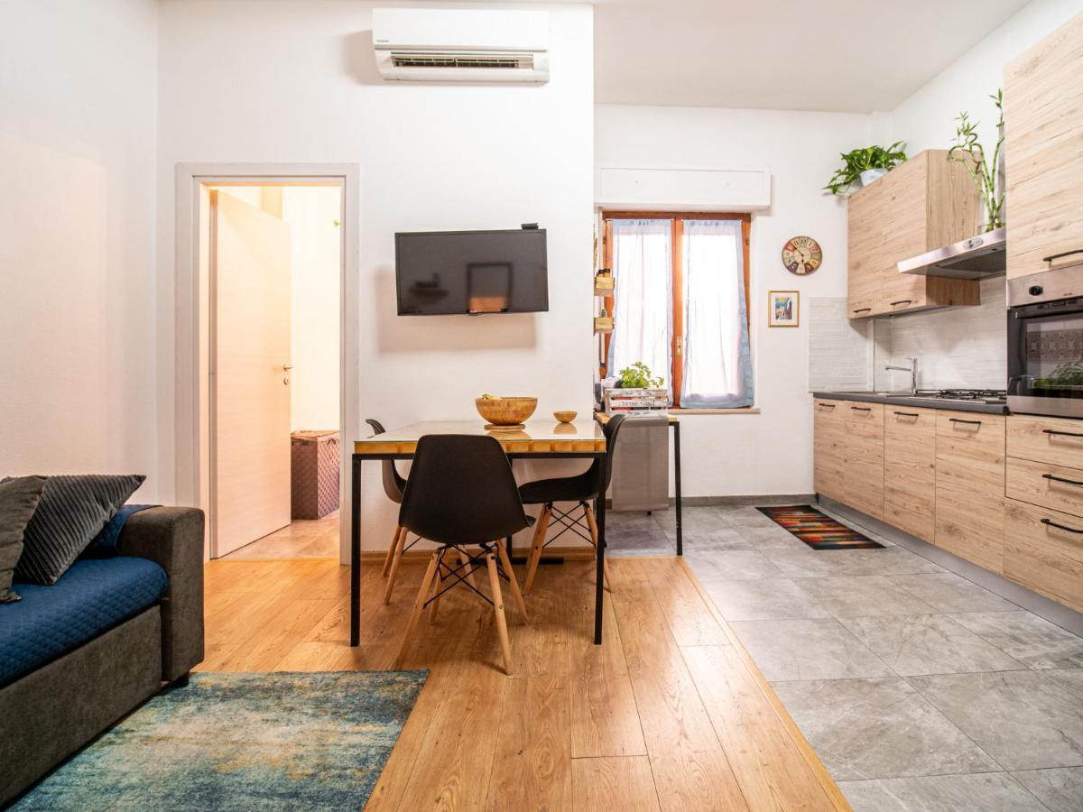 Ferienwohnung Little Diamond - City Centre Cagliari Exterior foto